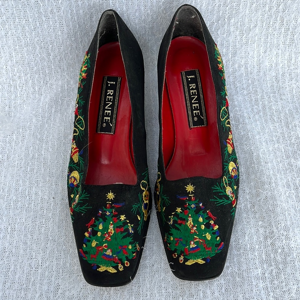 Vintage Square toe embroidered Christmas shoes with clear heels 🎄
